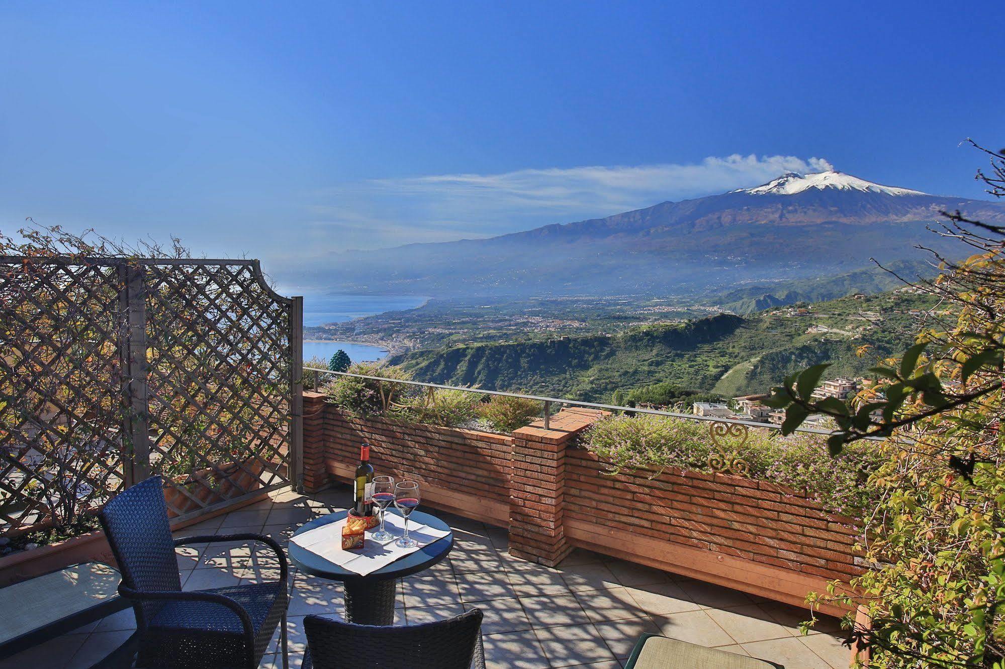 Villa Angela Taormina Buitenkant foto