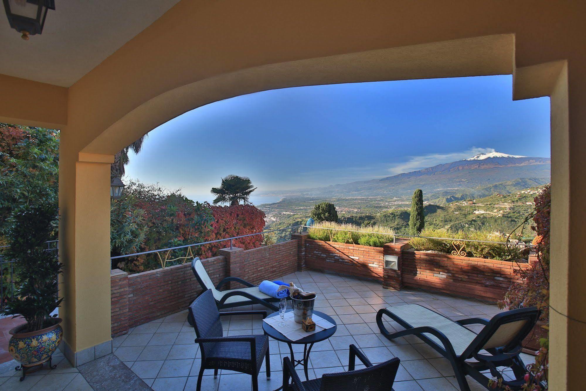 Villa Angela Taormina Buitenkant foto